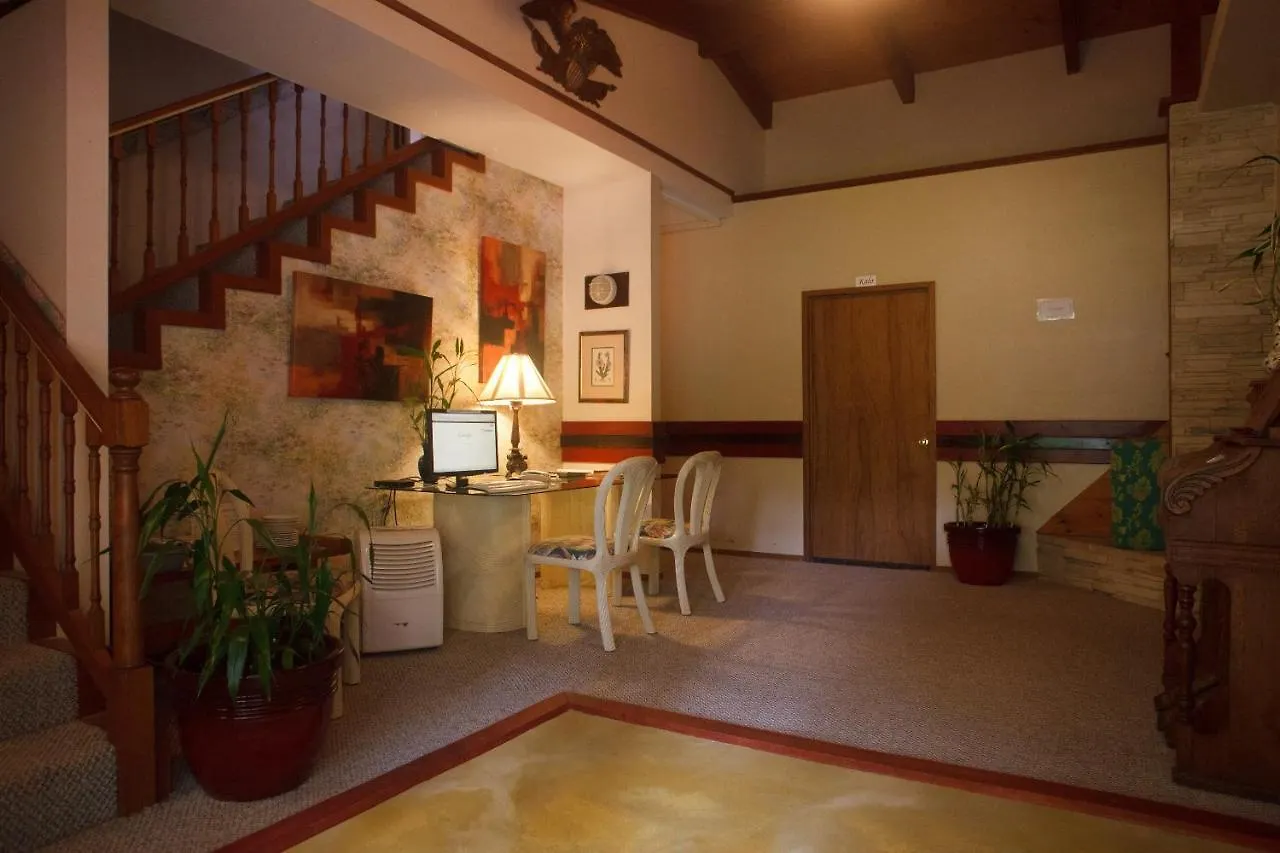 Lokahi Lodge Volcano USA